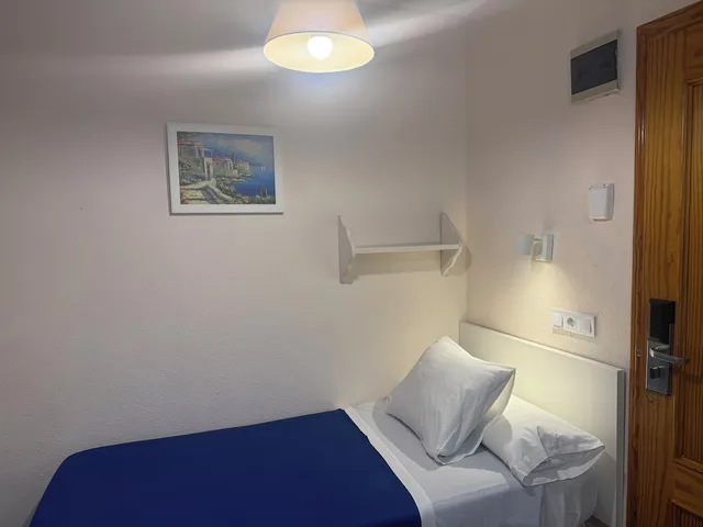 غرفة مفردة، Hostal Moscatel 5/7