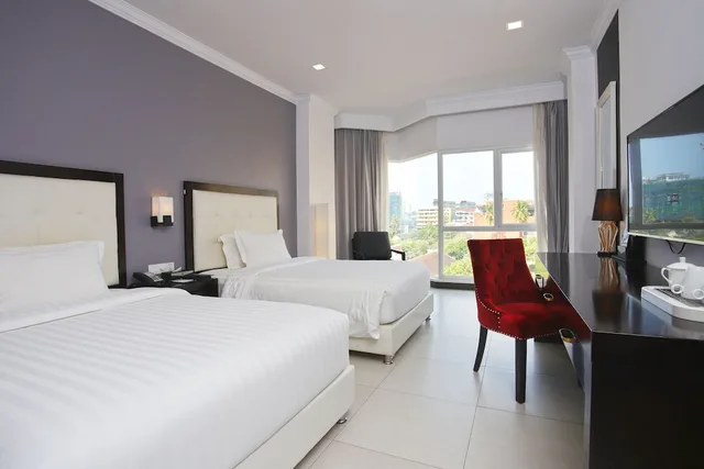 Tower, Deluxe, Twin Beds, Sea View، Queenco Casino And Hotel 5/10