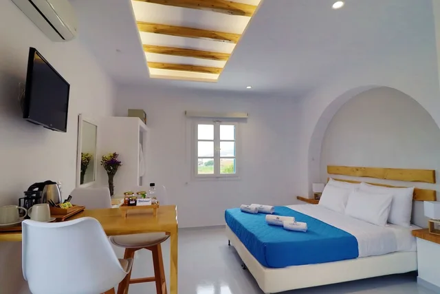 غرفة سوبيريور بسرير كوين بإطلالة على البحر بغرفة نوم واحدة، Coralli Beach Apartments 2/5