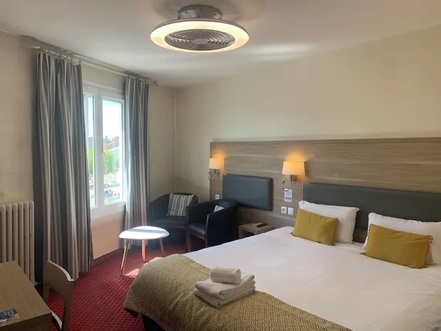 غرفة بسرير مزدوج، Brit Hotel Bleu Nuit 7/9