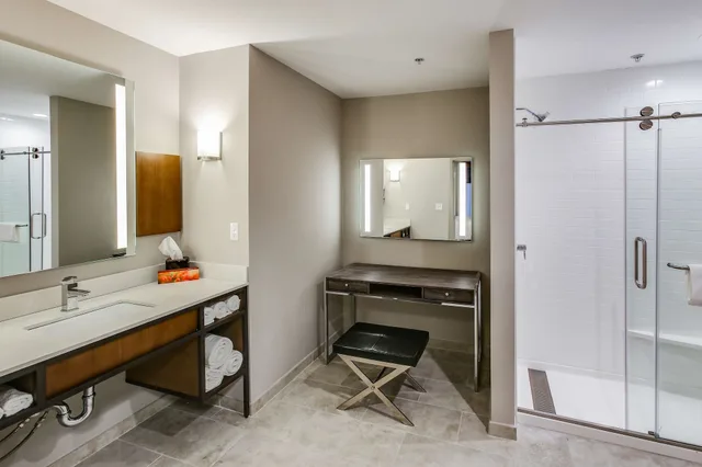 جناح بسرير كينج، Hilton Garden Inn Ames 10/10