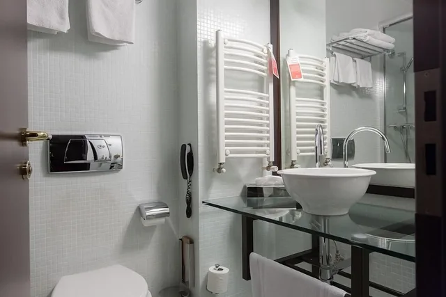 غرفة بسريرين منفصلين، Ramada by Wyndham Iasi City Centre 2/3