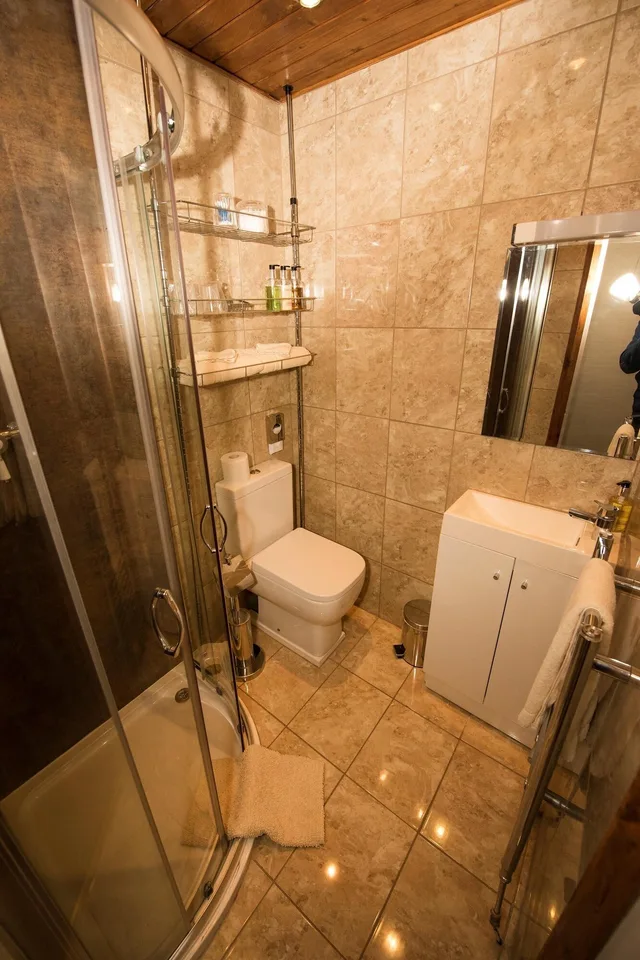 غرفة بسريرين منفصلين، Sherwood Guest House 5/6