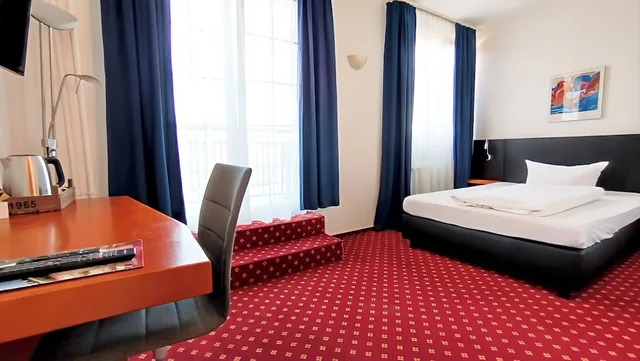 غرفة بزنس مفردة بسرير كوين، Hotel Schwert 1/7