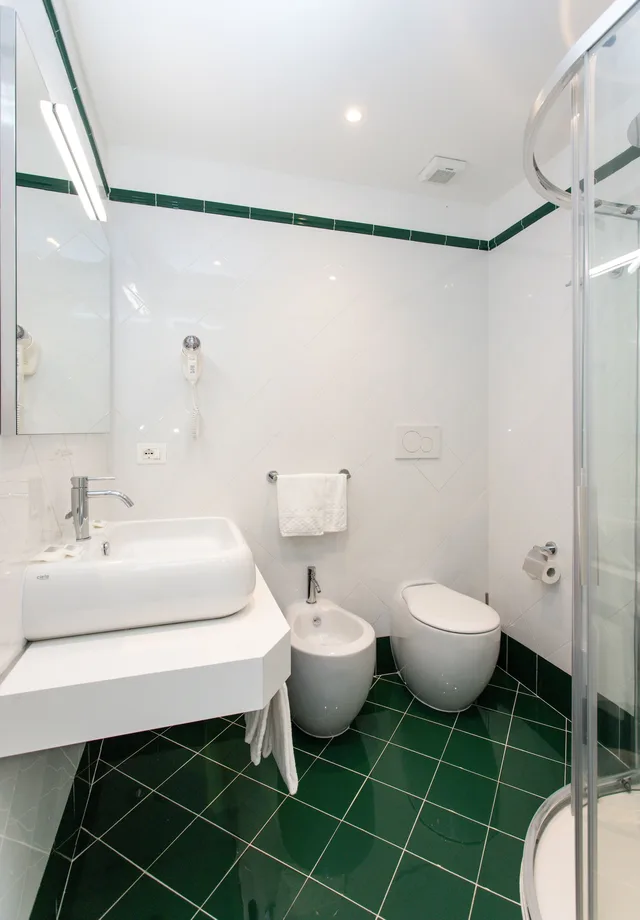 Classic, Twin Beds, Balcony, Hotel Greif 2/4