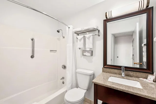 غرفة بسرير كينج، Comfort Inn Yreka I-5 4/4