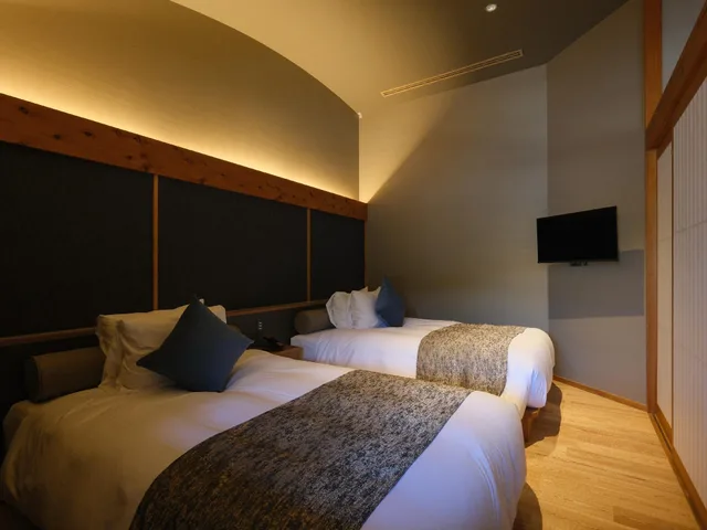 جناح ياباني غربي، Hotel Ofutei 1/1