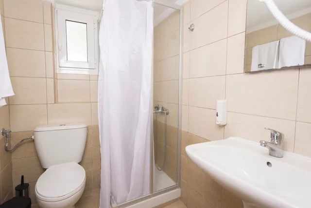 غرفة ثلاثية بثلاثة أسرّة، Hanioti Grandotel 5/5