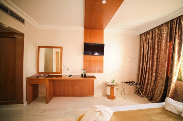 Junior Suite, Queen Bed, Argana Hotel 3/5