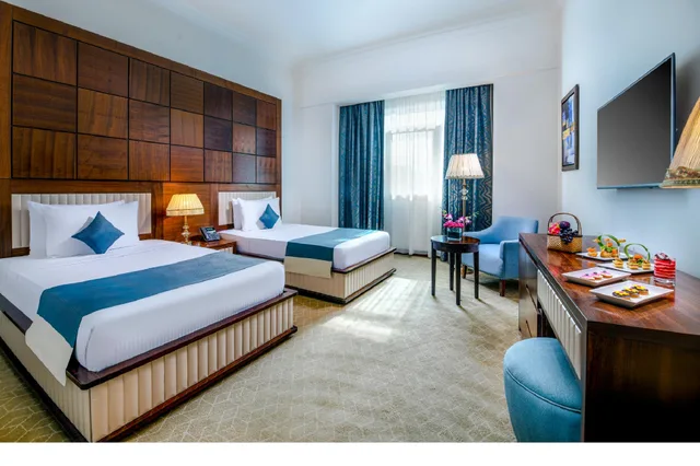 غرفة بسرير مزدوج بإطلالة على المسبح، Gewan Hotel Cairo 1/3