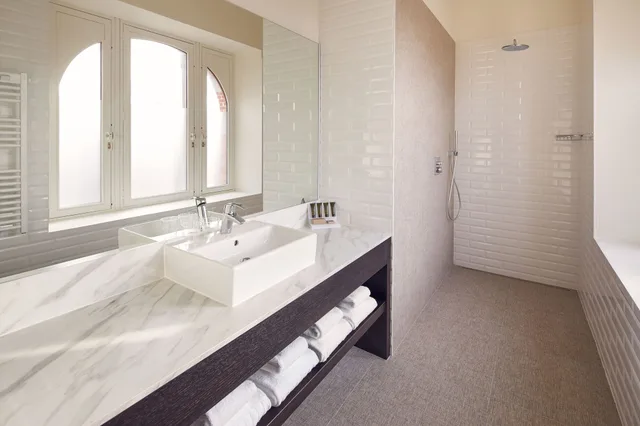 جناح بزنس بسرير كوين، Van Der Valk Hotel Mechelen 2/3