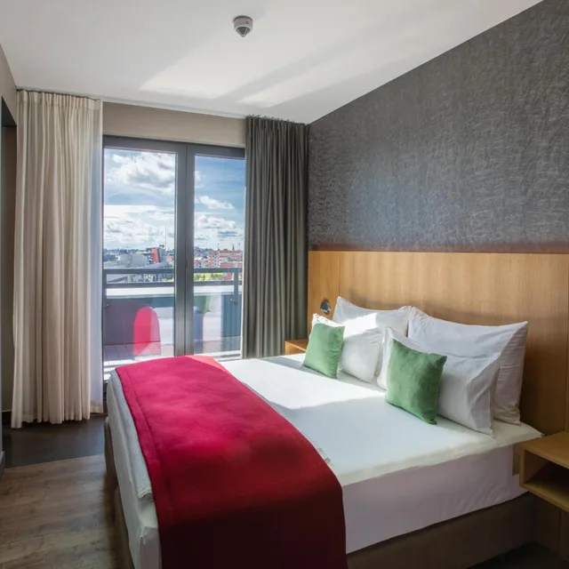 جناح كومفورت بسرير كينج بشرفة، Ocak Hotel 1/10