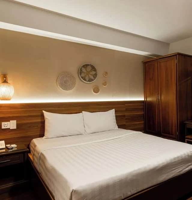 Mezzanine, Standard, Twin Beds، Lantern Hotel 1/7