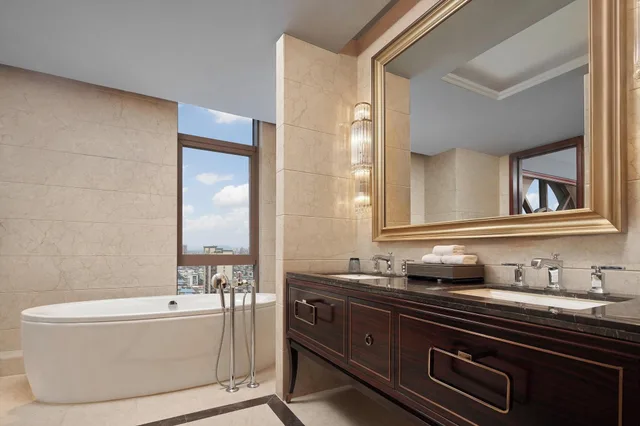 جناح تنفيذي بسرير كينج، Sheraton Shantou Hotel 1/2