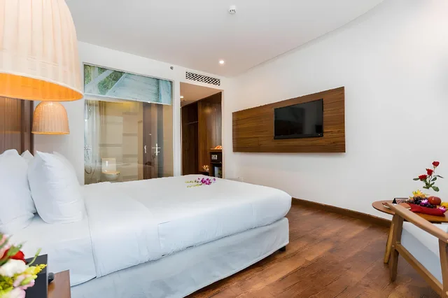 غرفة سوبيريور بسرير كوين بإطلالة جزئية على البحر، Vias Hotel Vung Tau 2/3