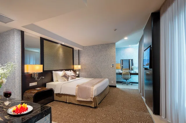 Executive, Suite, Double Bed, Ocean View, Havana Nha Trang Hotel 5/5