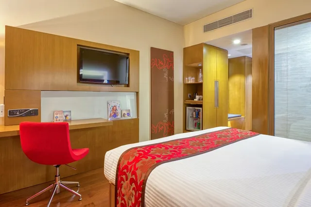 غرفة بريميير بسرير كينج، Novotel Bengaluru Outer Ring Road (ex Novotel Bengaluru Techpark) 10/10