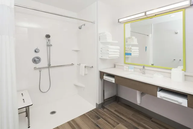 جناح بسرير كينج، Hampton Inn & Suites Rocky Hill-Hartford South Ct 3/3