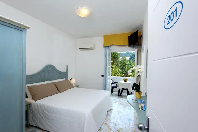 غرفة كلاسيكية بسرير مزدوج أو سريرين منفصلين، Hotel San Francesco 1/6