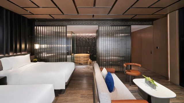 Palace, Suite, 2 Double Beds، Hotel Okura Manila 1/2