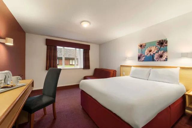 غرفة بسرير مزدوج، Days Inn by Wyndham Gretna Green M74 2/4