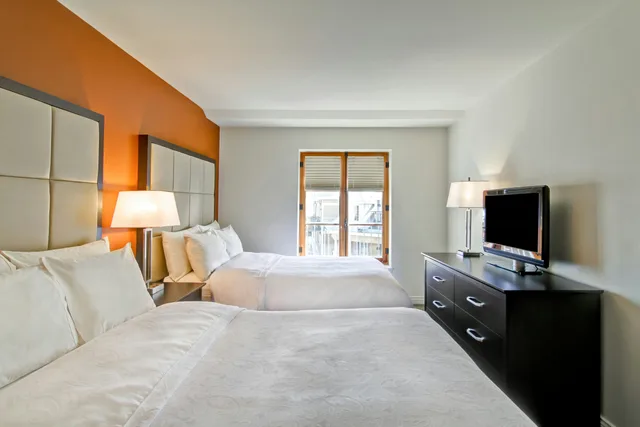 1 Bedroom, Suite, 2 Double Beds, Murphy Bed، Homewood Suites by Hilton Mont-Tremblant Resort 1/5