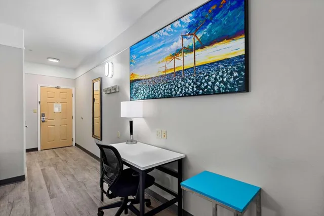 جناح عائلي بسريرين كوين، La Quinta Inn Suites Raymondville 8/8