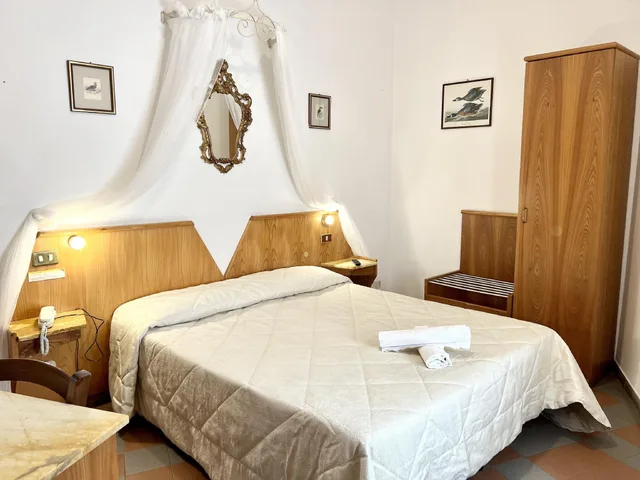 غرفة بسرير مزدوج، Piccolo Hotel Etruria 1/1
