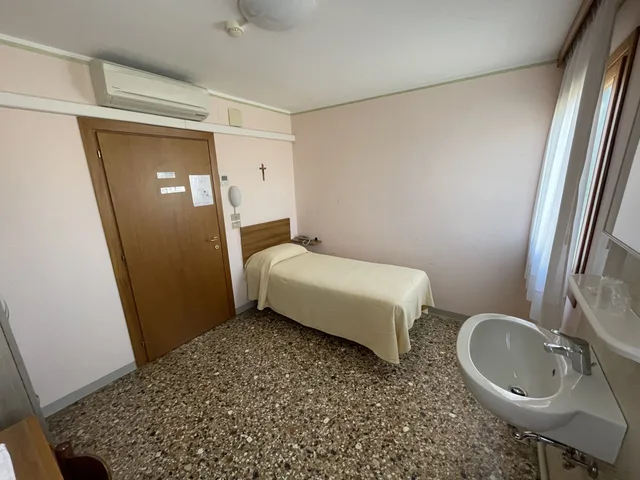 غرفة مفردة بحمام مشترك، Casa Caburlotto 2/2