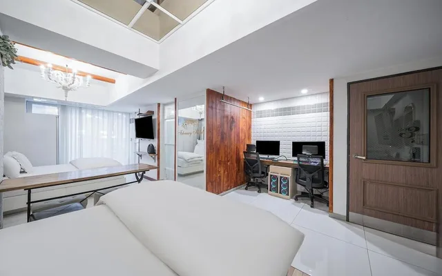 جناح ملكي بسريرين مزدوجين بمسبح خاص، Hotel February Suseong 2/2