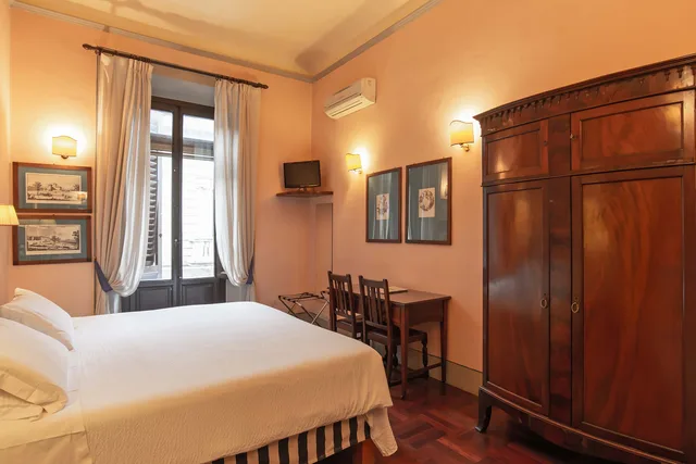 غرفة كلاسيكية بسرير مزدوج، Bonifacio Hotel 3/8