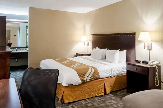 Standard, King Bed, Quality Inn Moss Point - Pascagoula 8/10