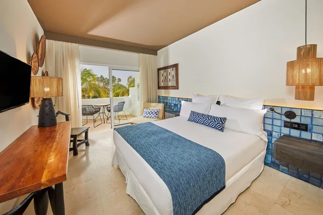 غرفة بسريرين منفصلين بإطلالة على المسبح بشرفة، Hyatt Ziva Jardin Tropical Tenerife 3/6