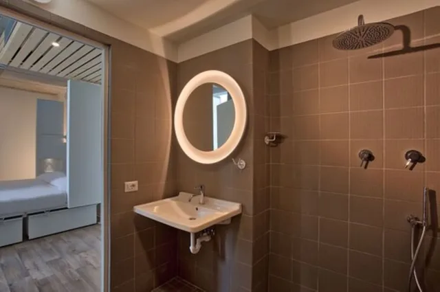 Standard, Double Bed, Anda Venice Hostel 6/6