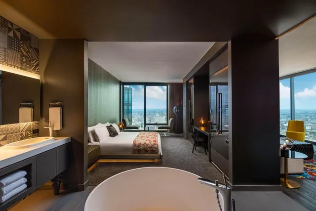 1 Bedroom, 2 Rooms, Superior, Suite, King Bed, Skyline View, Concierge Level, Corner، W Philadelphia 2/5