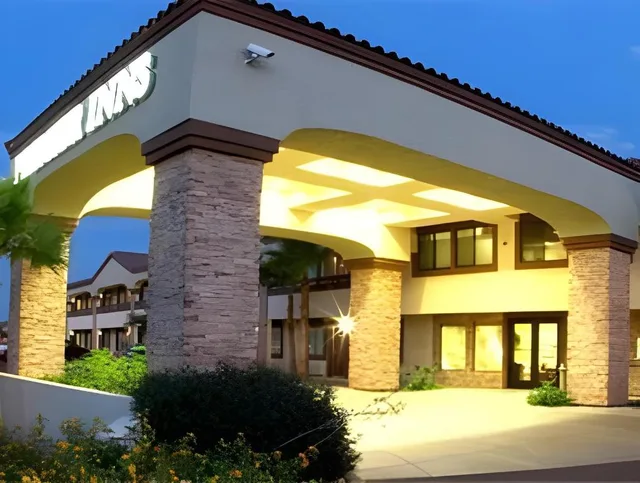 غرفة ديلوكس بسرير كينج، Premier Inns Tolleson 1/1