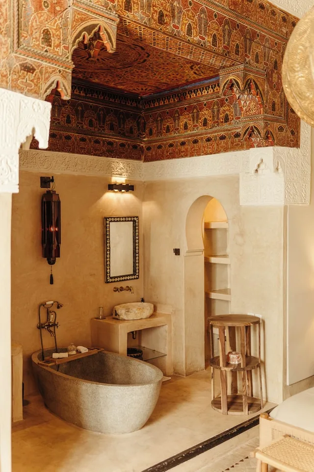 جناح سوبيريور بسرير كينج، Ryad Dyor 8/10