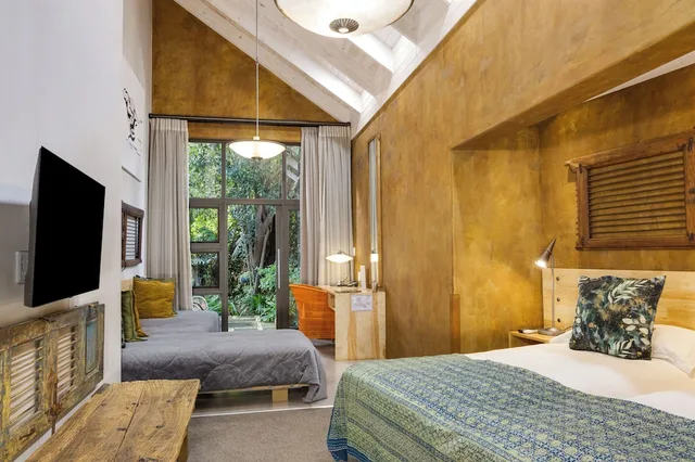 جناح سوبيريور بسرير كينج وسريرين منفصلين، African Rock Hotel 3/10