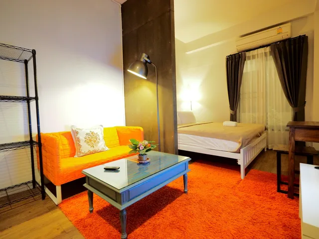 Room, Double Bed, Private Bathroom, Uno Chiangmai - Hostel 3/10