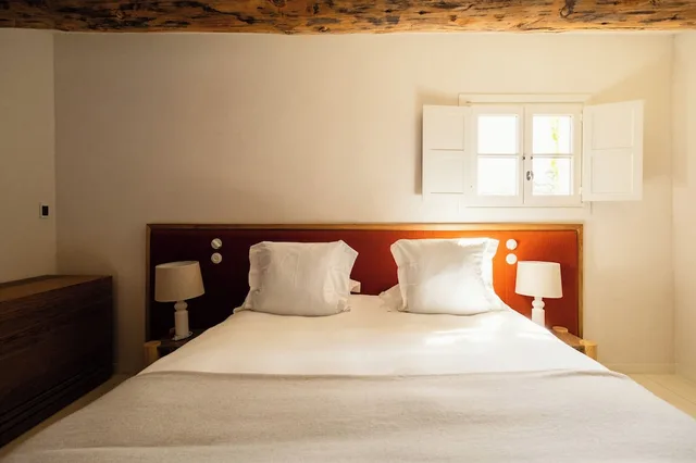 جناح جونيور بسرير كينج مع أريكة، Capelongue, a Beaumier hotel & Spa 1/10