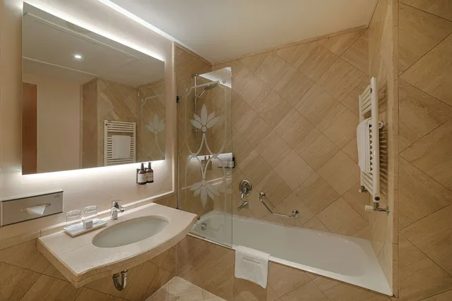 غرفة سوبيريور بسرير مزدوج، Nh Ravenna 5/5
