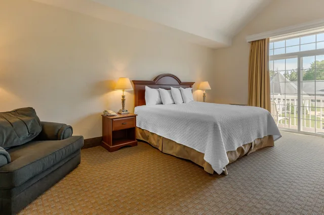 غرفة فاخرة بسرير كينج بشرفة، Ogunquit Hotel 3/10
