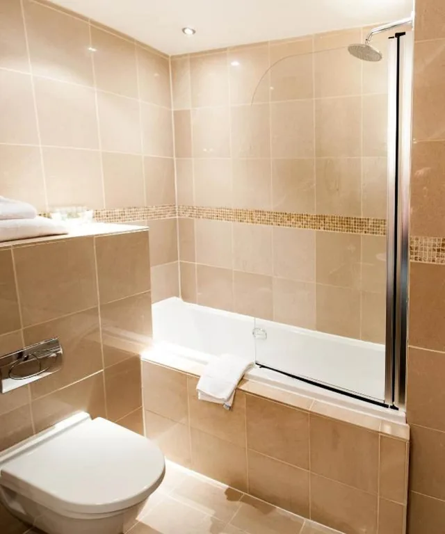 غرفة ديلوكس بسرير مزدوج بشرفة، The Grand Hotel Swansea 4/4
