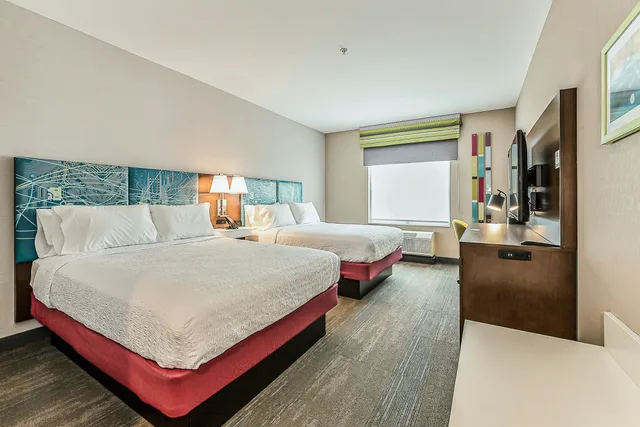 Room, 2 Queen Beds, Hampton Inn and Suites Howell 3/8