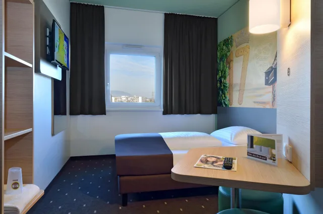 غرفة مفردة بسرير مزدوج، B&B Hotel Graz City-Sud 1/1