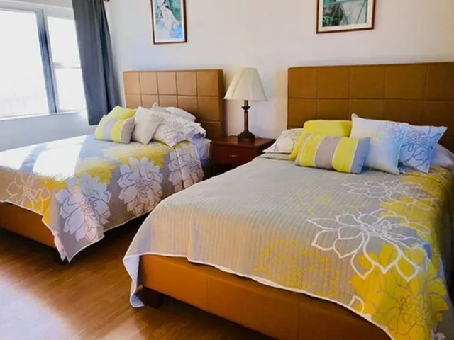 غرفة قياسية بسريرين مزدوجين، Ebb Tide Resort Oceanfront 2/3