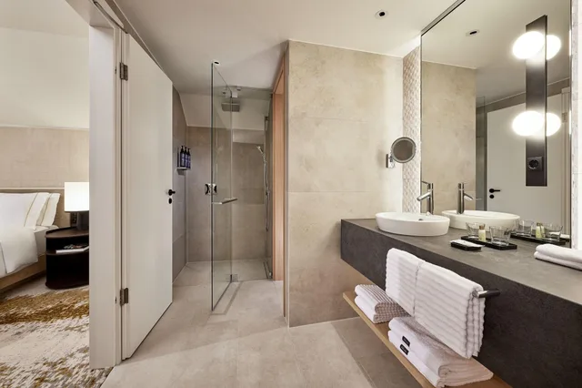 جناح رئاسي بسرير مزدوج، Westin Grand Frankfurt 7/9