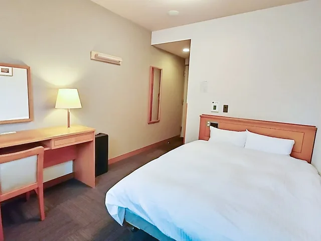 غرفة بسرير نصف مزدوج، Hotel Route Inn Aomori Ekimae 7/10