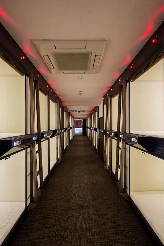 Standard, Single Bed, Male Floor، Capsule Hotel CUBE 3/3