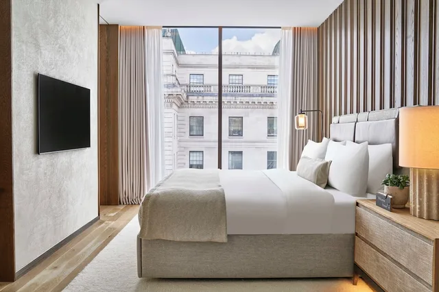 جناح بسرير كينج، 1 Hotel Mayfair 2/3